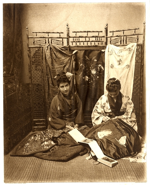 Japan 1890: Kimono textile women! 