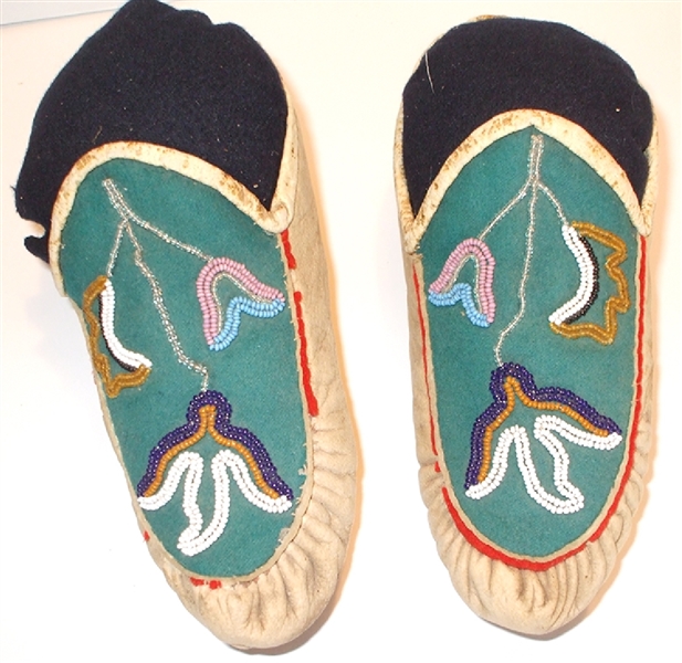 A handsome Pair of Woman Moccasins