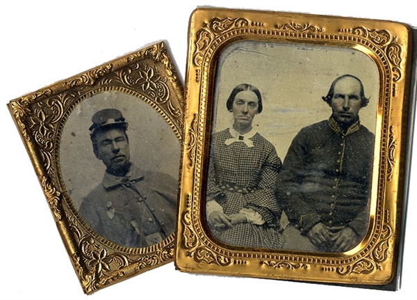 Pair of Civil War Tintypes of Union Soldiers